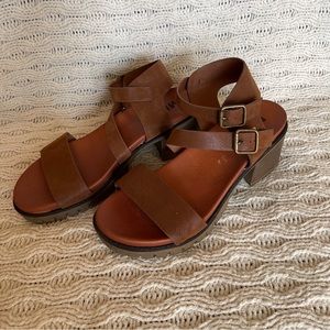Vegan leather heeled sandals